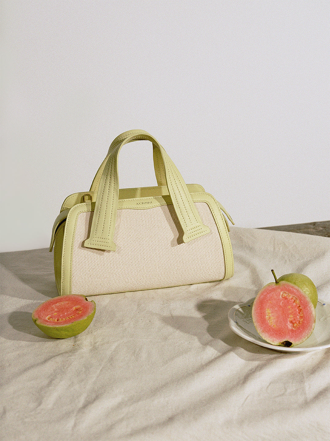 UNBOUNDED·SYMBIOSIS - Grass woven bags Boston