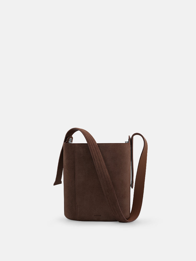 Go-With-The-Heart Bucket Bag