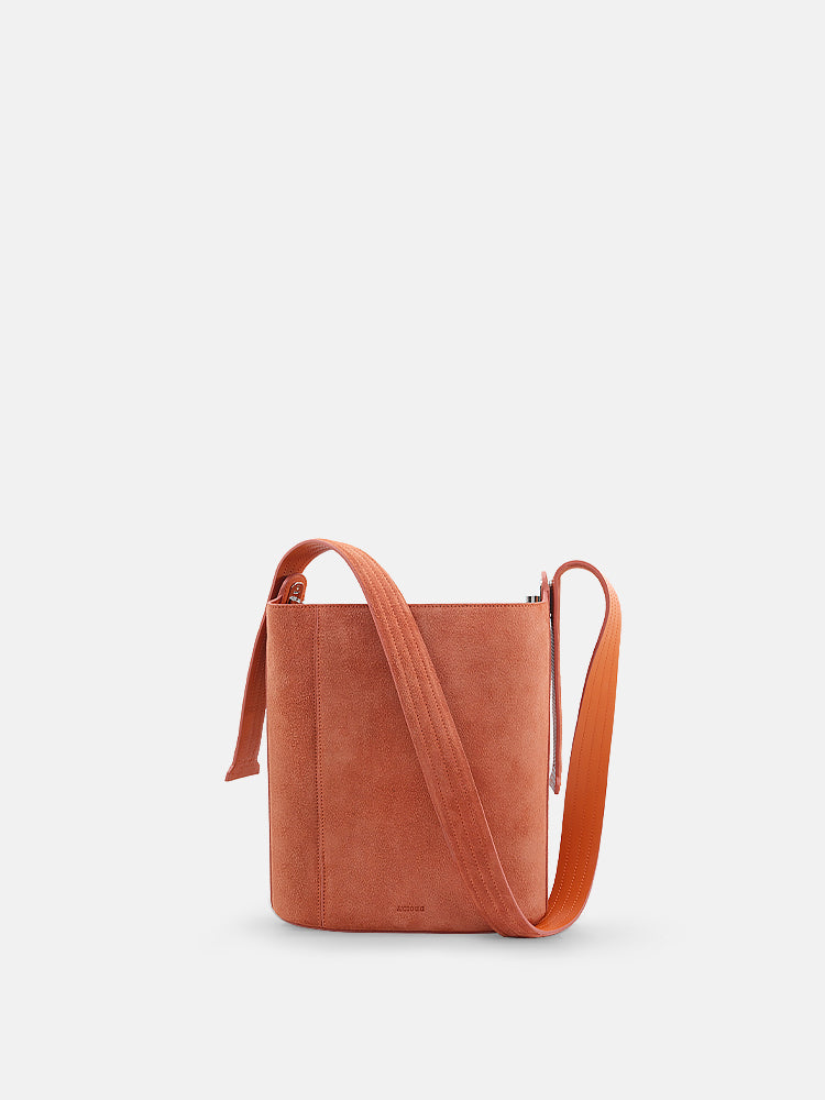 Go-With-The-Heart Bucket Bag