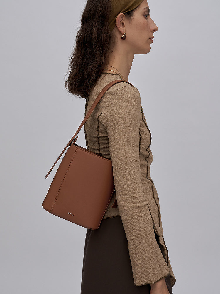 Go-With-The-Heart Bucket Bag - Small