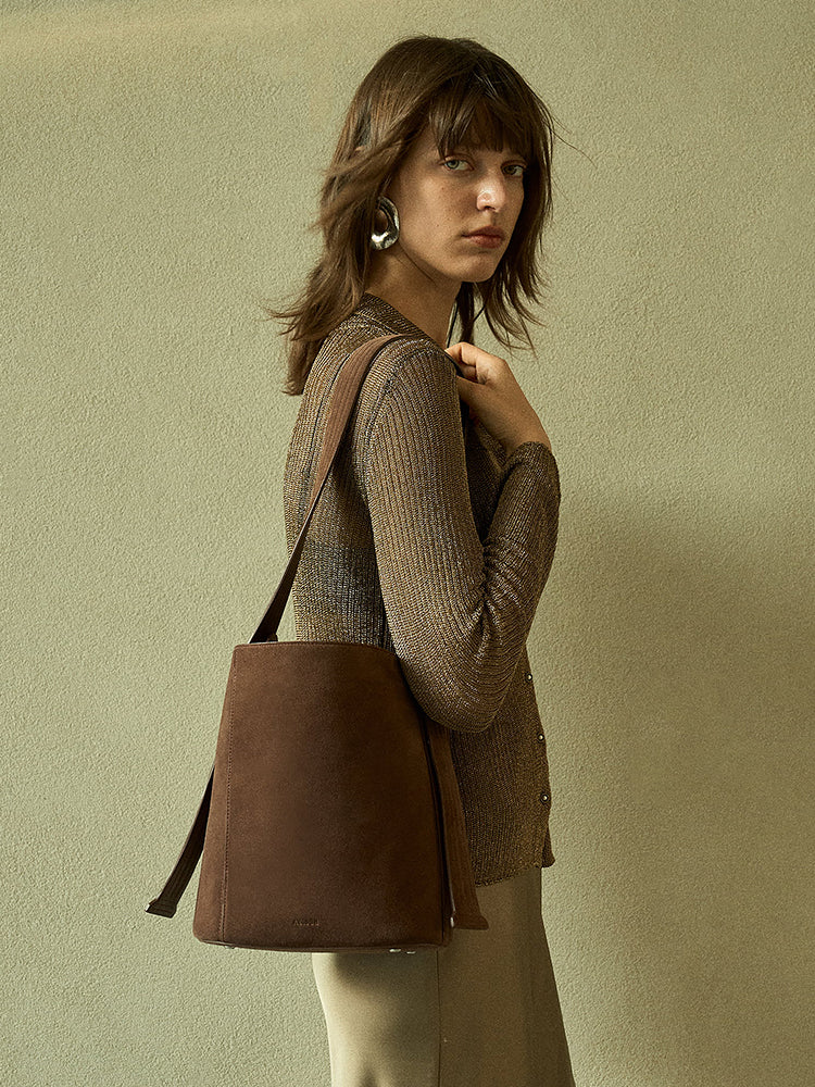 Go-With-The-Heart Bucket Bag