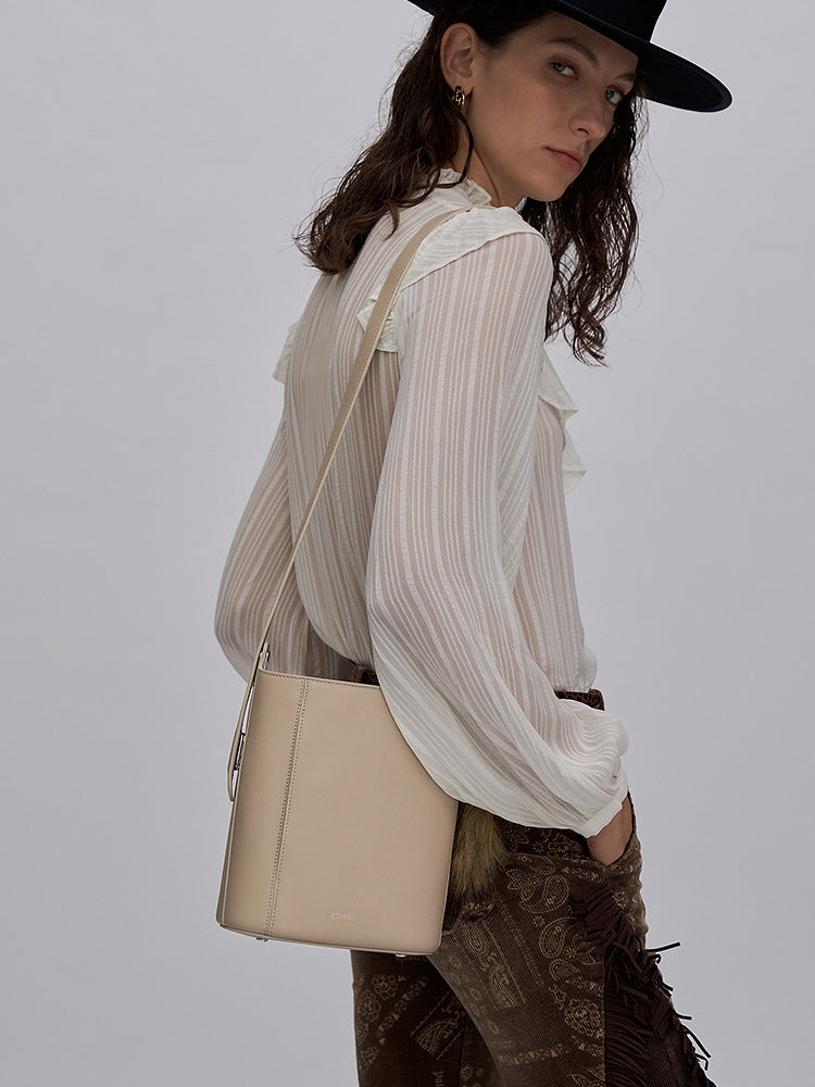 Go-With-The-Heart Bucket Bag - Small