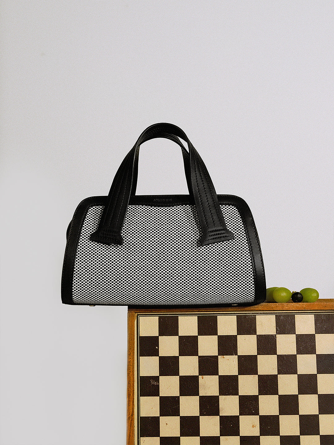 UNBOUNDED·SYMBIOSIS - Grass woven bags Boston