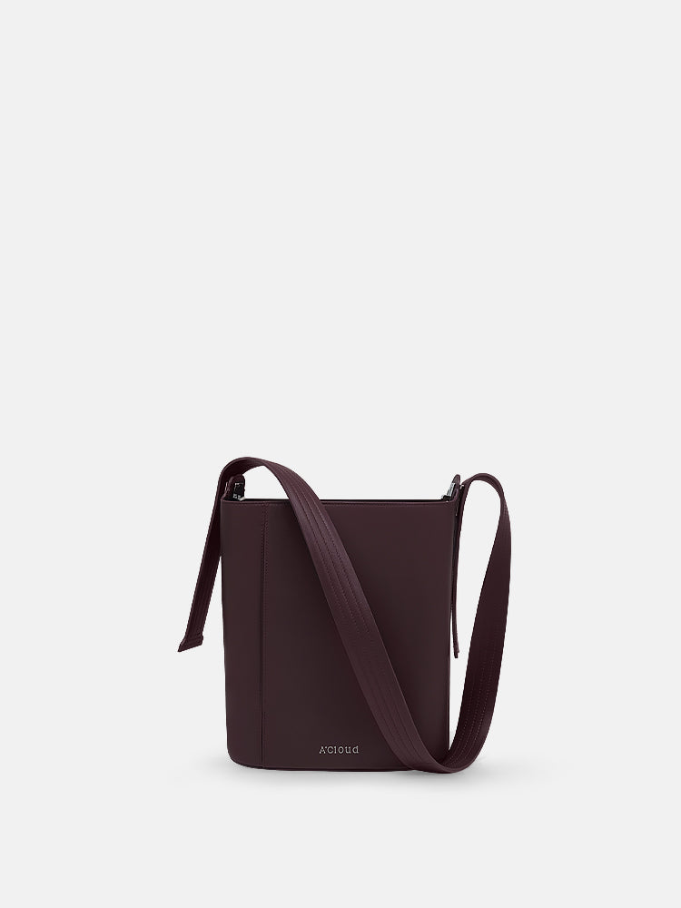 Go-With-The-Heart Bucket Bag