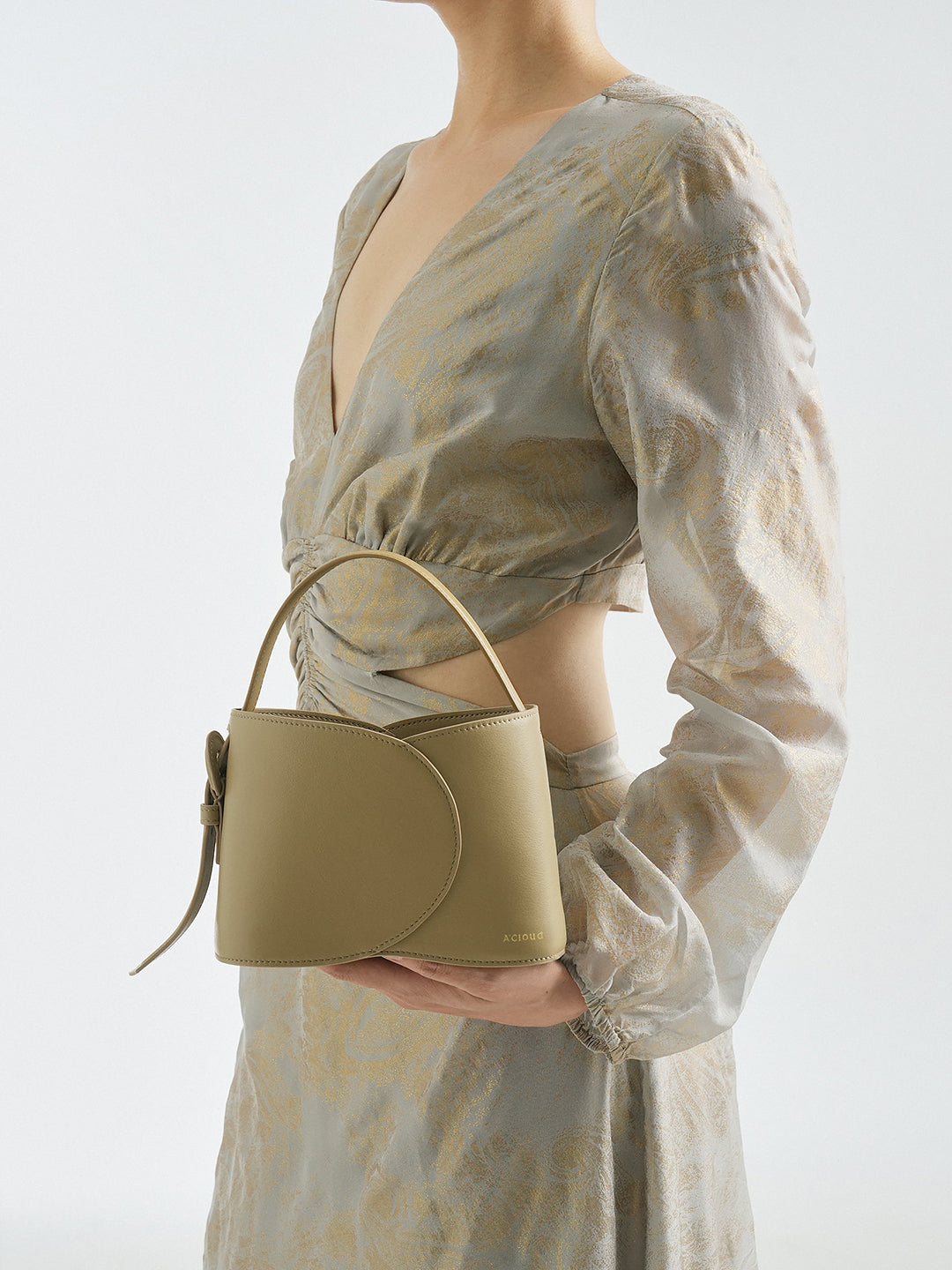 Cloud Curve Bucket Bag